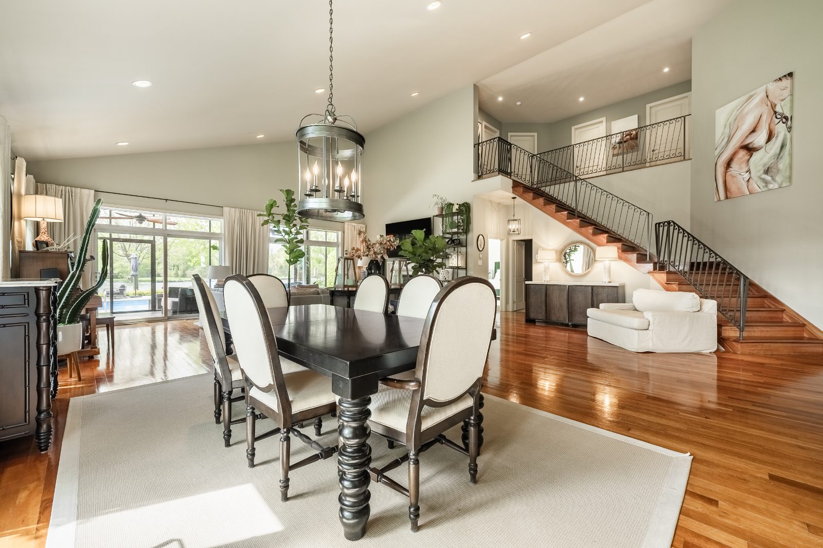 Dining room — 119 Av. du Manoir, Léry