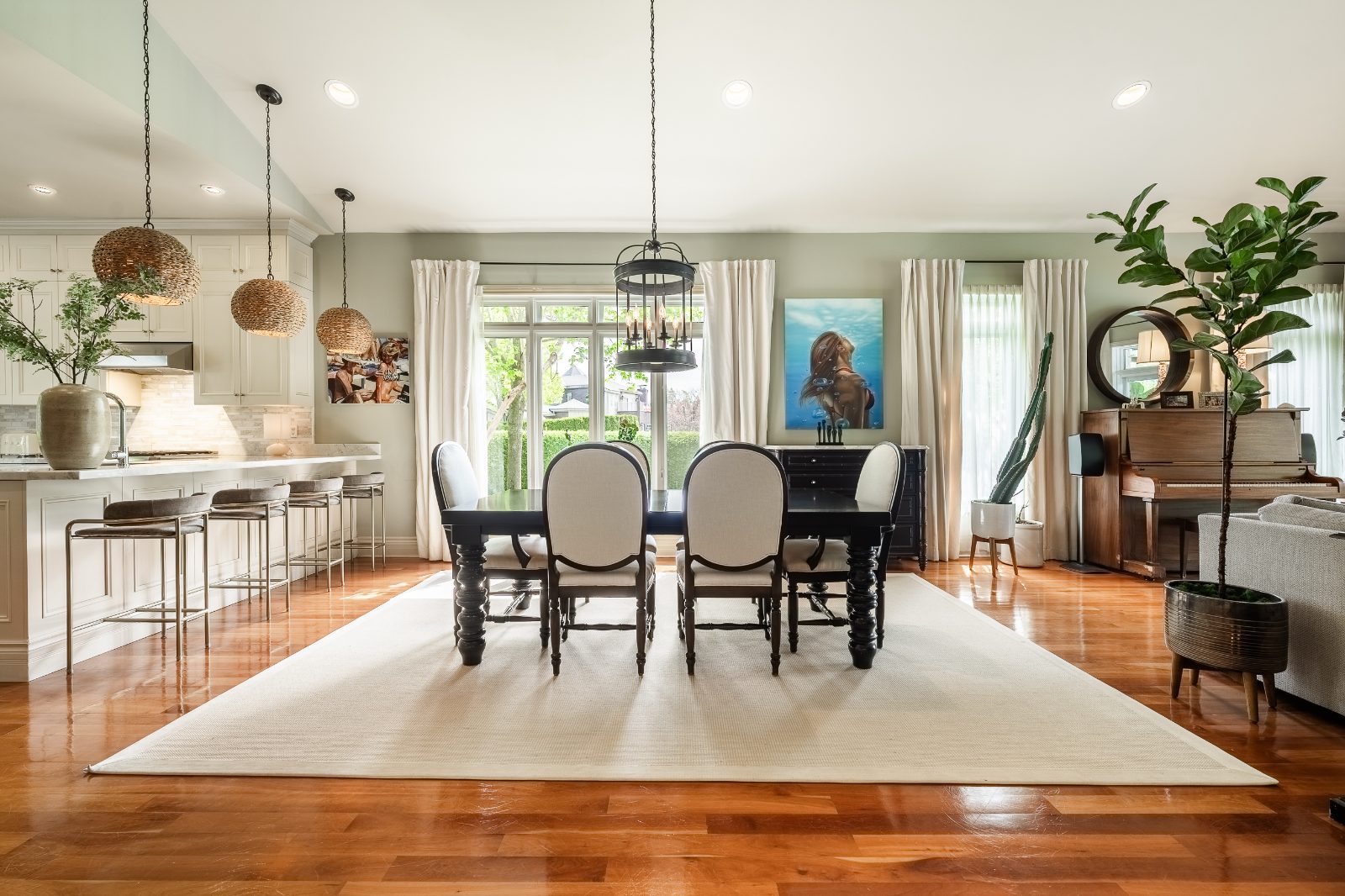 Dining room — 119 Av. du Manoir, Léry